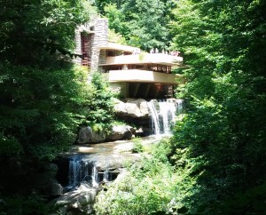 Frank Lloyd Wright's Falling Water