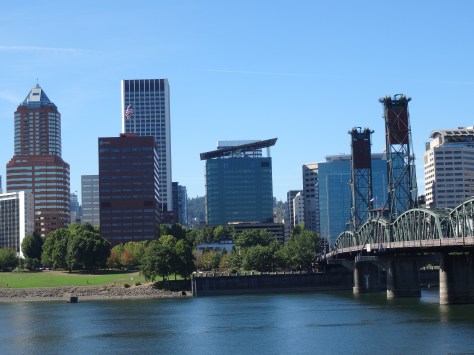 City and Hawthorne Bridge View, Portland